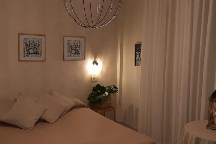 Room 9 of 40