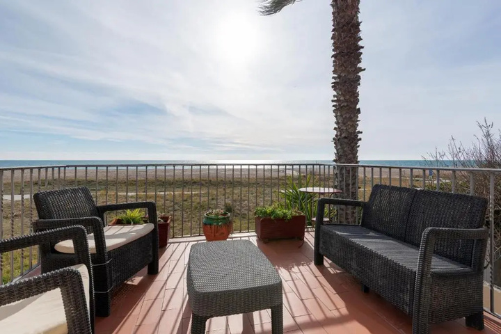 HHBCN Beach House Castelldefels #3
