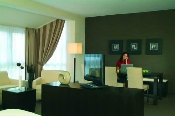 Room 22 of 41