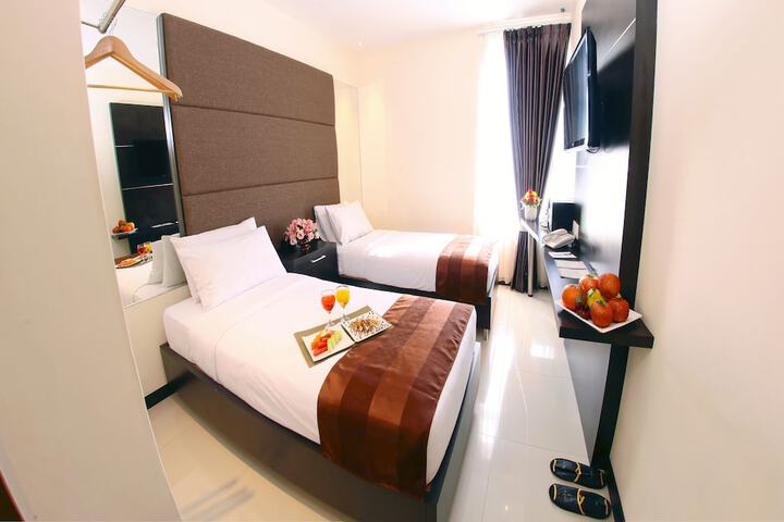 Room 6 of 21