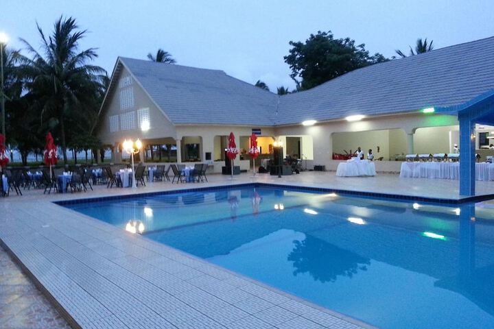 Pool 13 of 43
