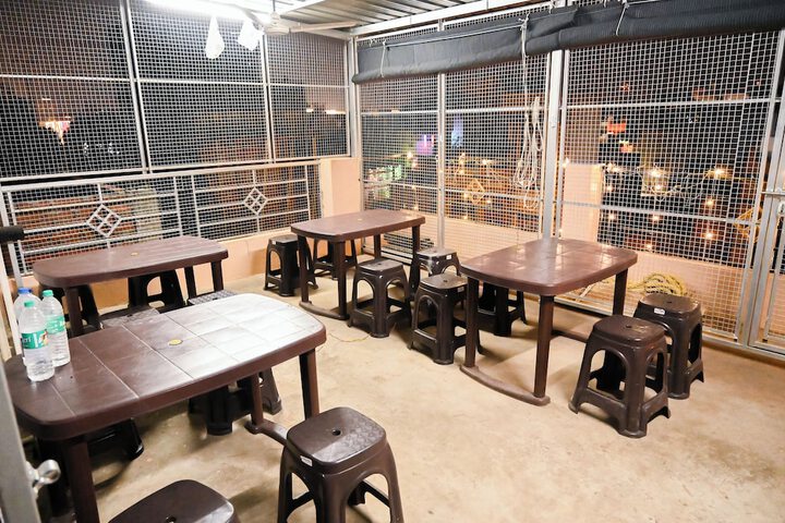 Dining 6 of 7