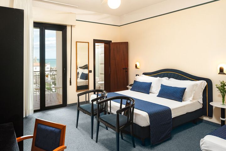 Room 20 of 86