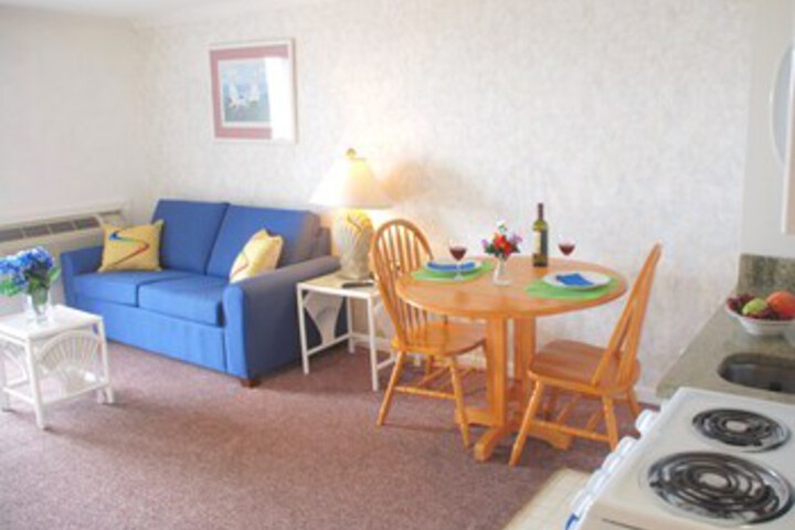Room 22 of 156