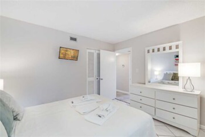 Room 42 of 48