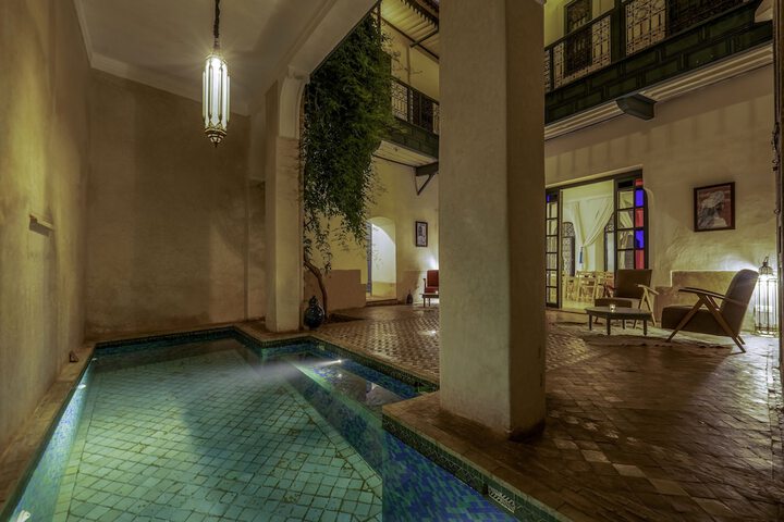 Hotel with Pool