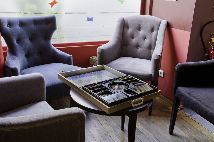 Guest Lobby