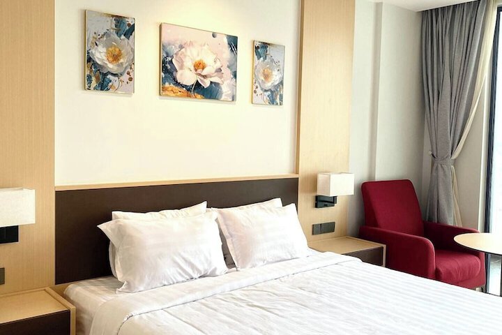 Room 5 of 61