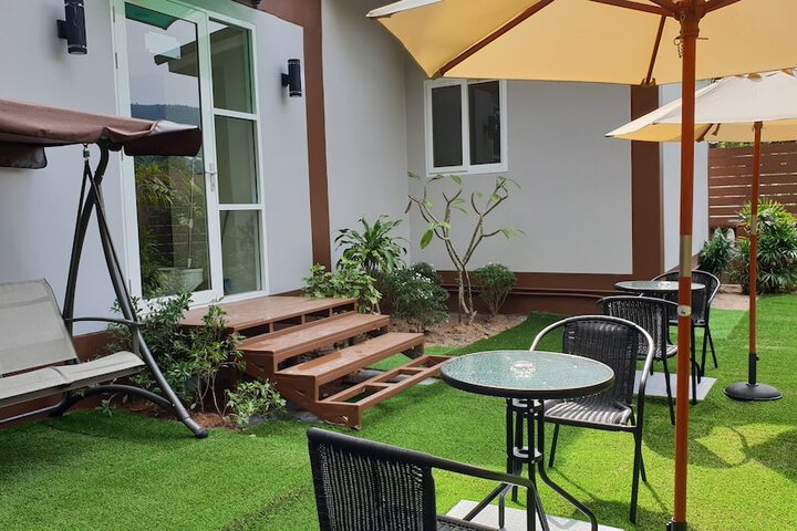 Terrace/Patio 33 of 36