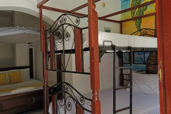 Room 26 of 43