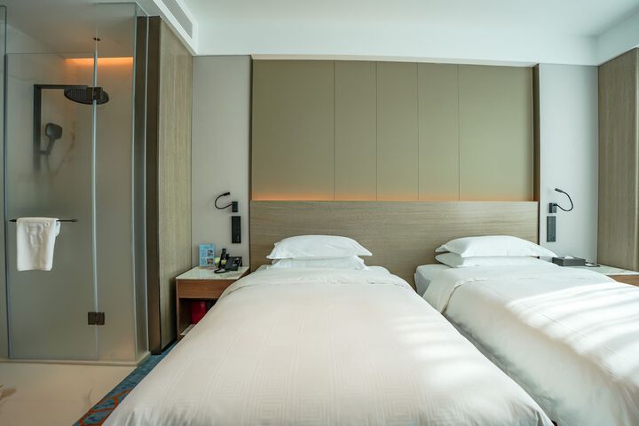 Room 20 of 85