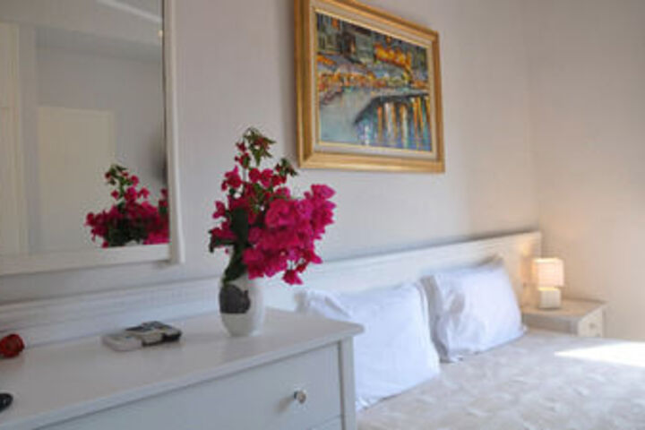 Room 42 of 65