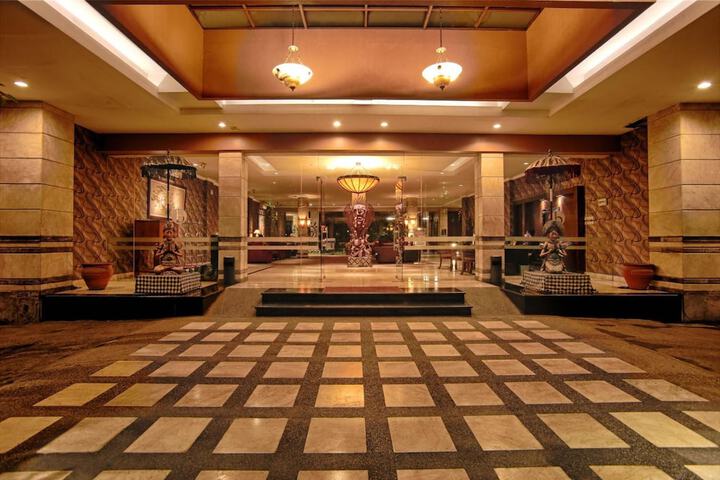 Hotel Interior 3 of 28