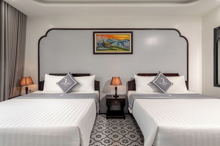 Room 8 of 24