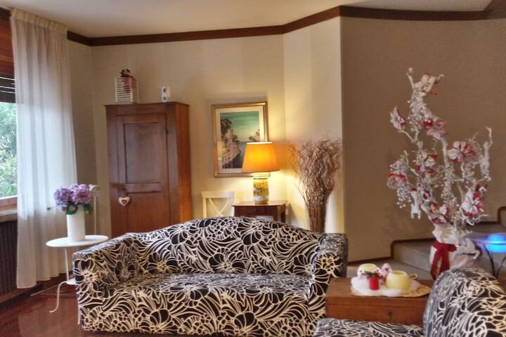 Hotel Interior 4 of 60
