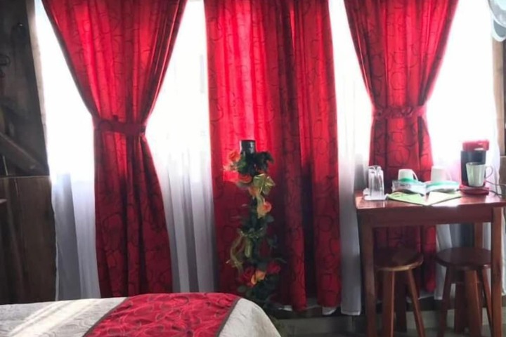 Room 32 of 68