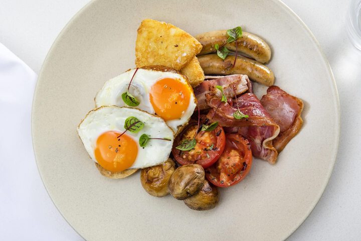 Breakfast/Coffee Service 66 of 137