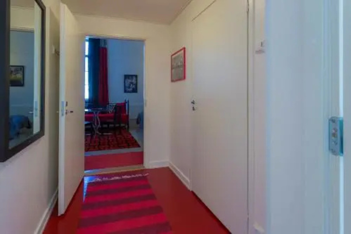 Room 12 of 21