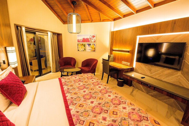Room 3 of 55