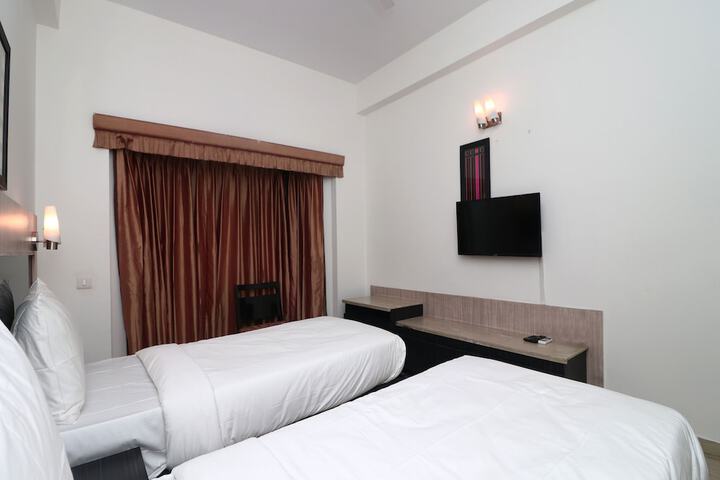 Room 16 of 22