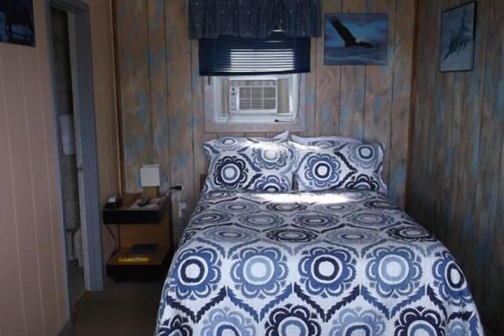 Room 11 of 47