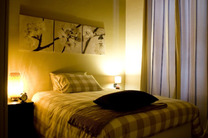 Room 3 of 43