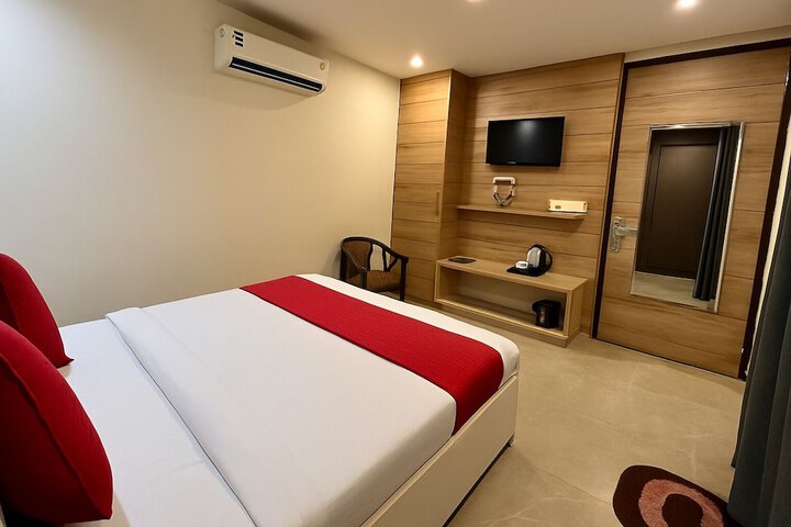 Room 41 of 66