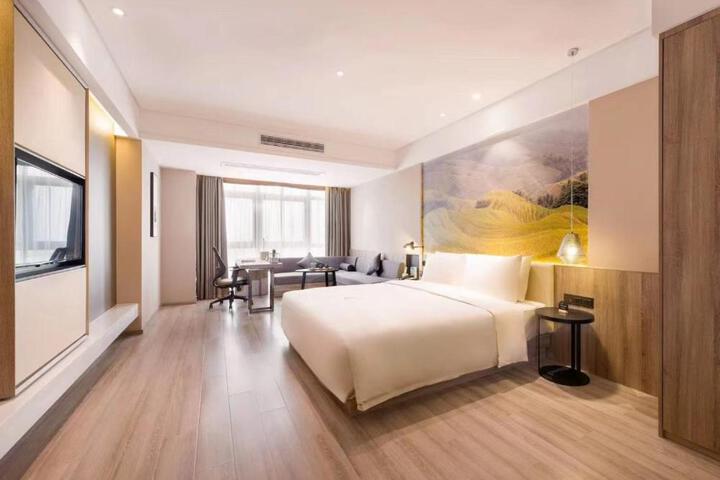 Atour Hotel Guilin North Railway Station