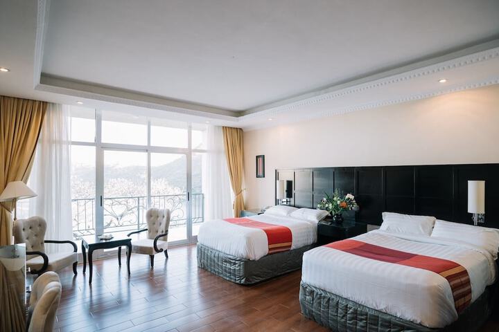 Room 4 of 29