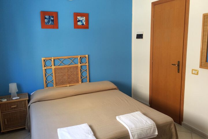 Room 20 of 26