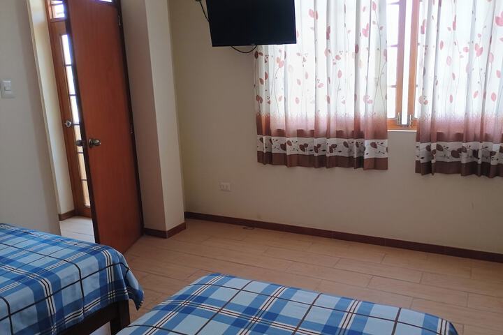 Room 2 of 17