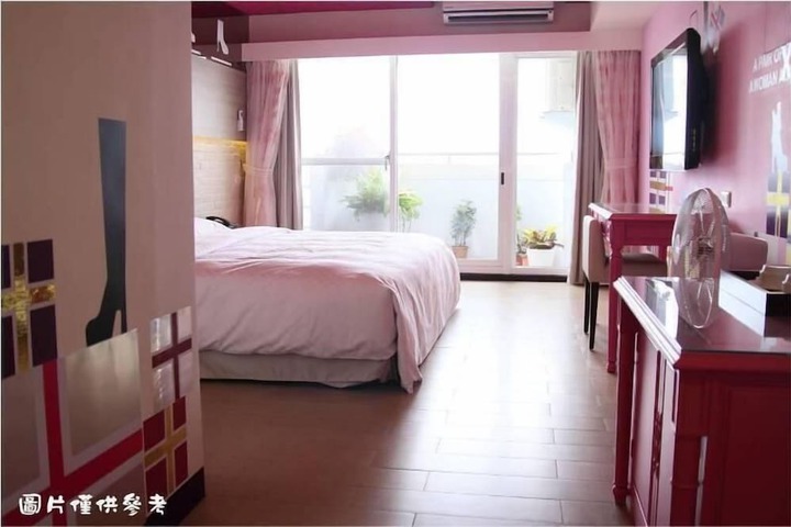 Room 26 of 49