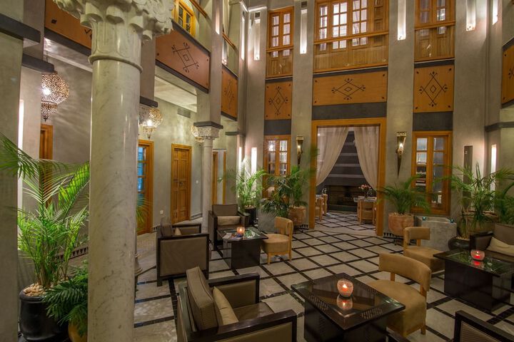 Guest Lobby