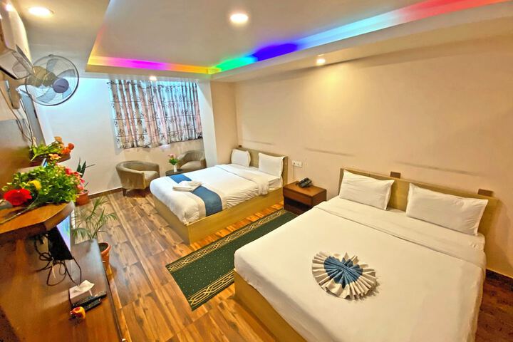 Room 30 of 119