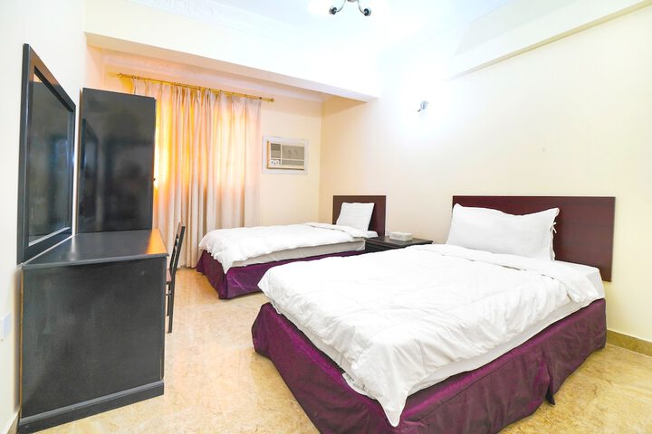 Room 30 of 44