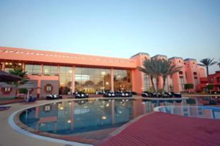 Pool 16 of 23