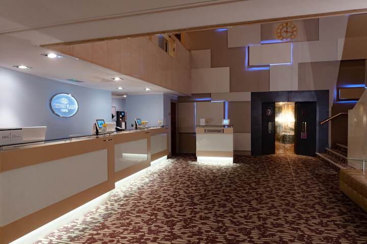 Hotel Interior 3 of 90