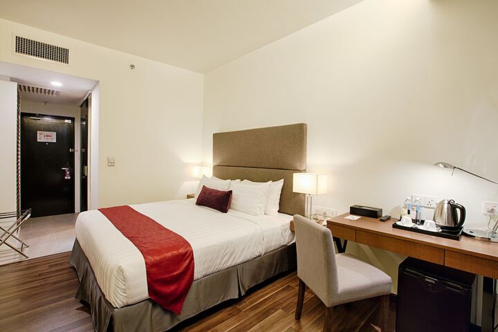 Room 14 of 39