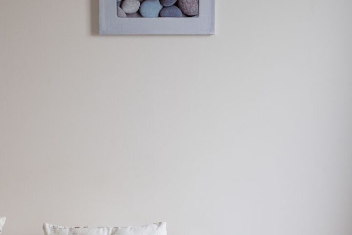 Room 15 of 107