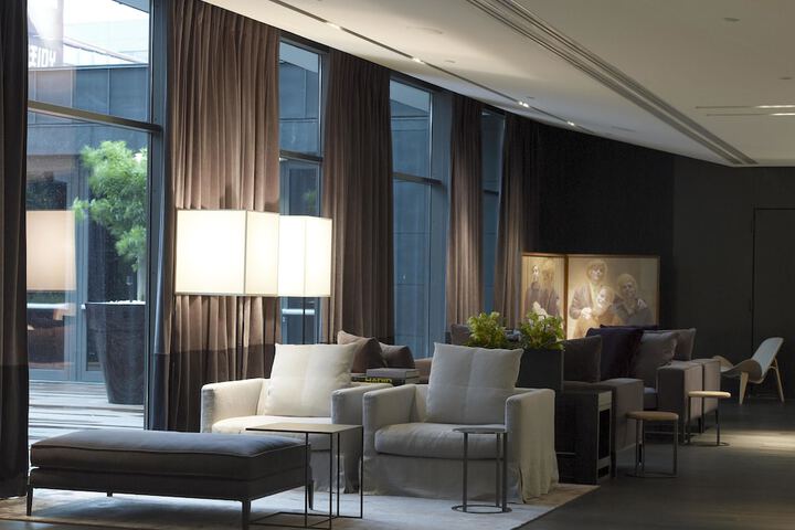 Hotel Lobby