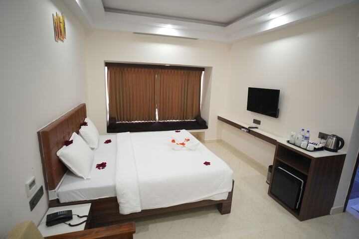 Room 10 of 23