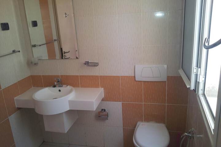 Room 26 of 60