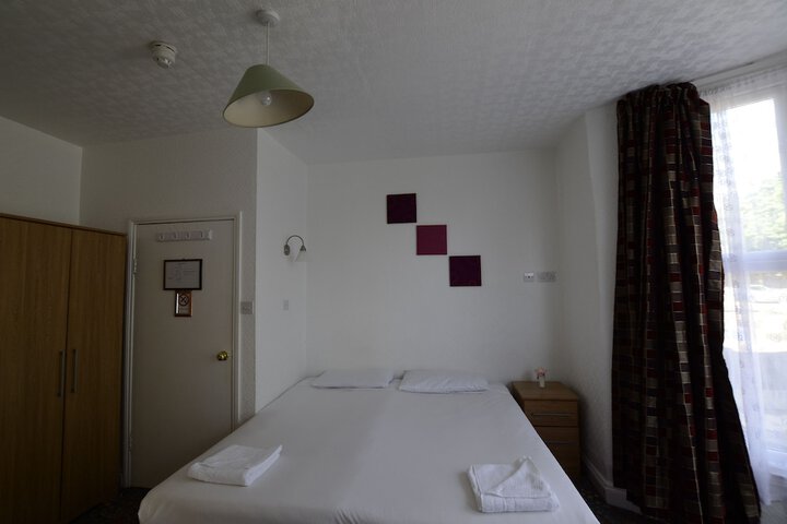 Room 11 of 58