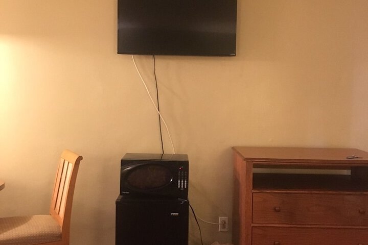Room 9 of 22