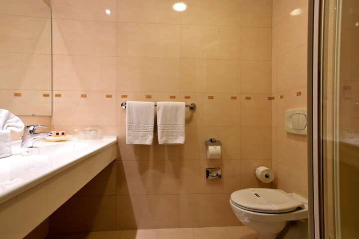 Room 20 of 45
