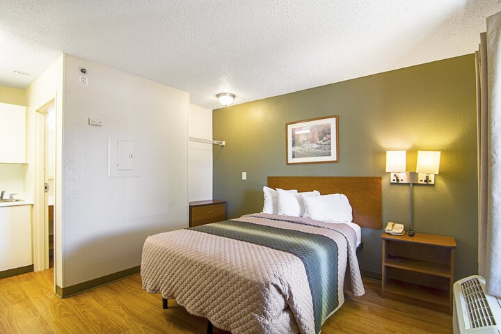 Studio Double Bed (8 of 12)