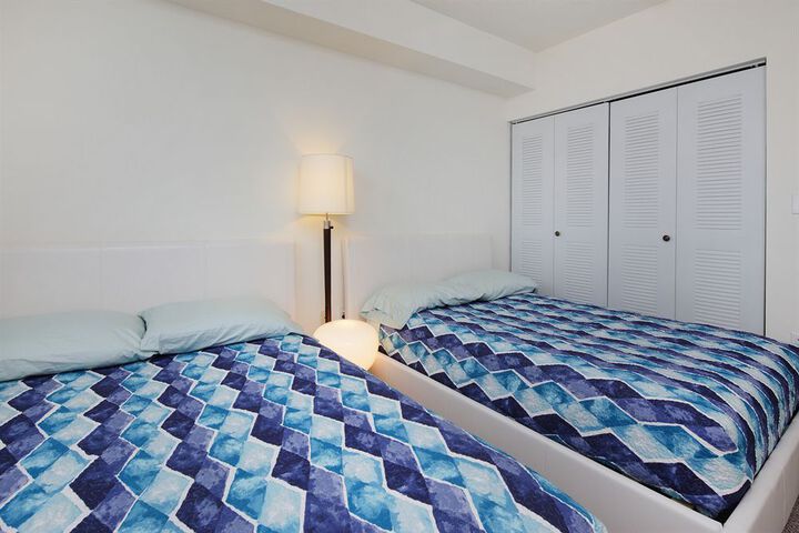Room 8 of 79