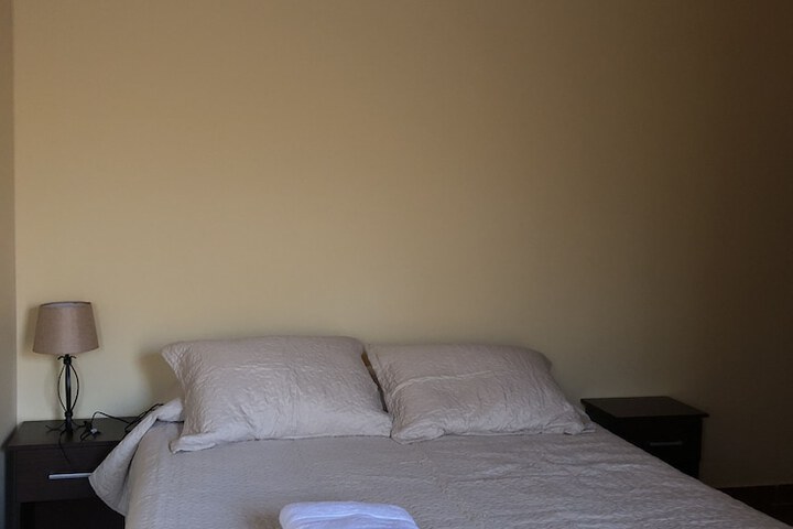 Room 8 of 32