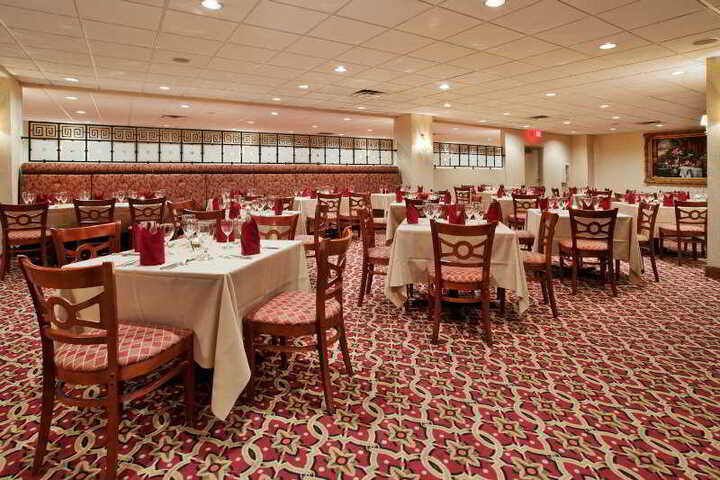 Dining 7 of 7