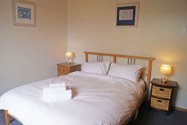 Room 47 of 191